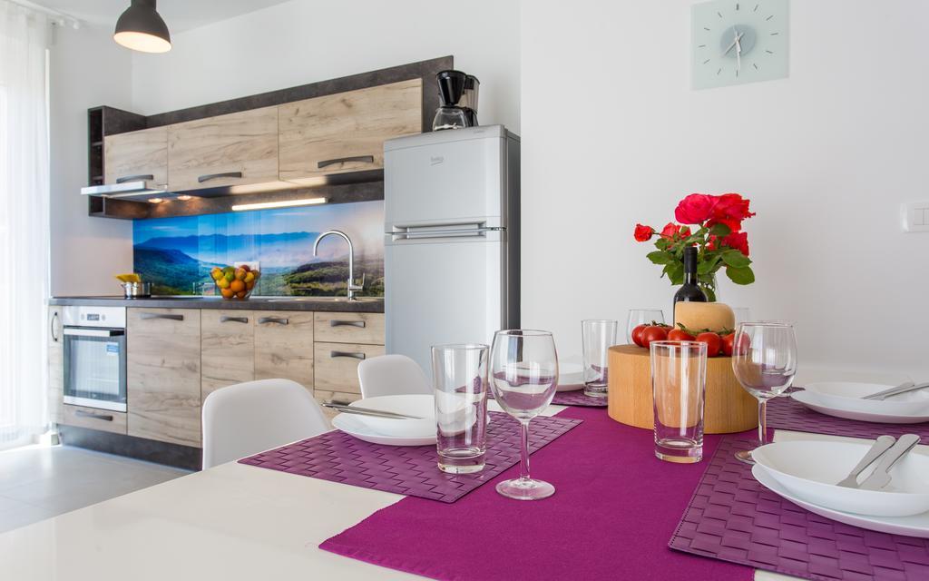 Apartments Viktorija Baška Екстериор снимка